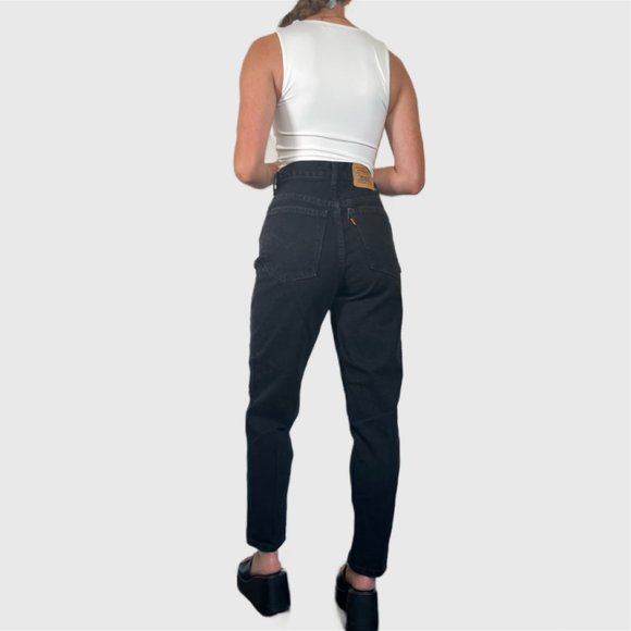 Levi's Black High Rise Women's Jeans - Picture 8 of 9